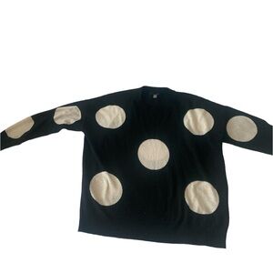T Tahari Black and White Polka Dot Sweater- Long Sleeved- Sz Large